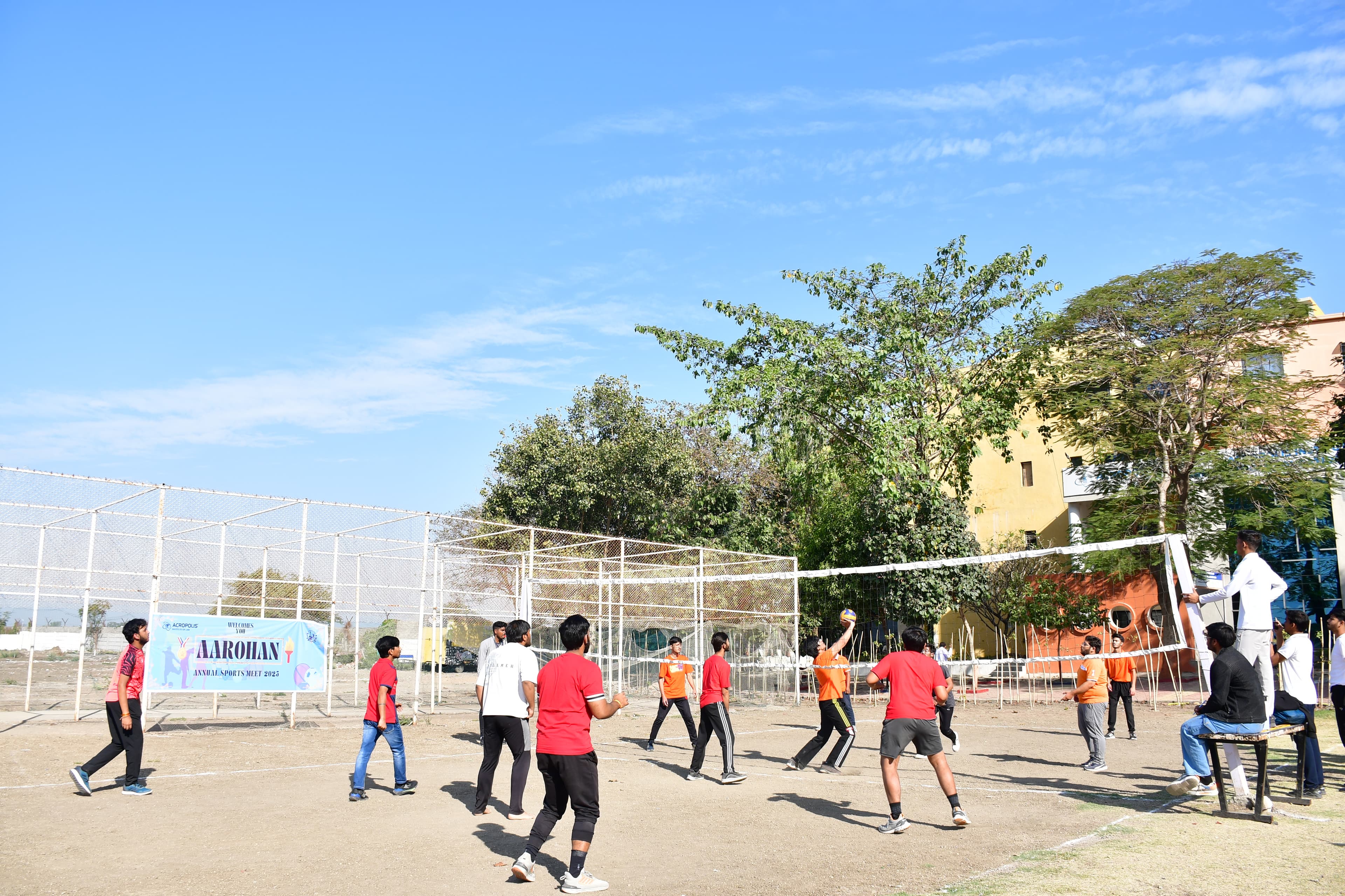 VOLLEY BALL